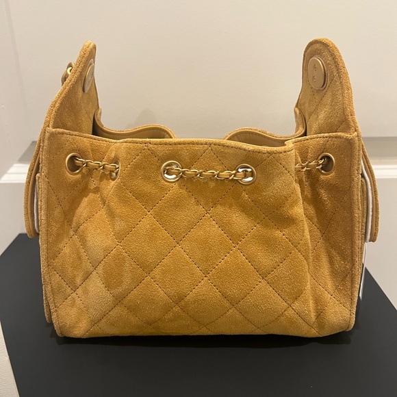 Chanel 26C beige suede mini 25 - Picture 5 of 5